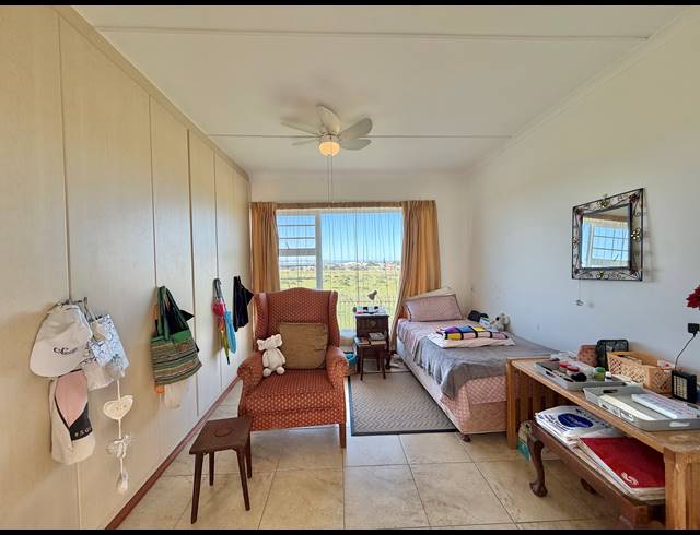 3 BEDROOM HOUSE FOR SALE IN WAVECREST